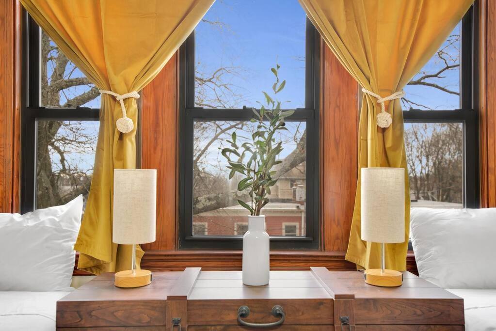 Апартаменты Golden Gem In Heart Of East Rock Quiet 3Br Near Dt And Yale Нью-Хейвен Экстерьер фото