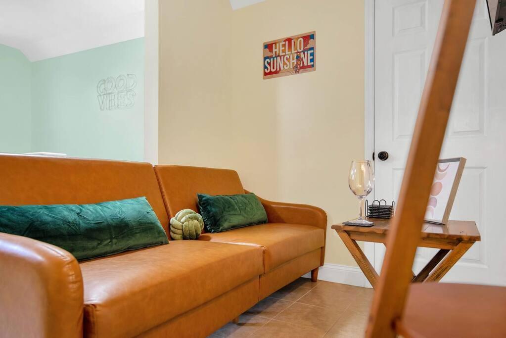 Апартаменты Golden Gem In Heart Of East Rock Quiet 3Br Near Dt And Yale Нью-Хейвен Экстерьер фото